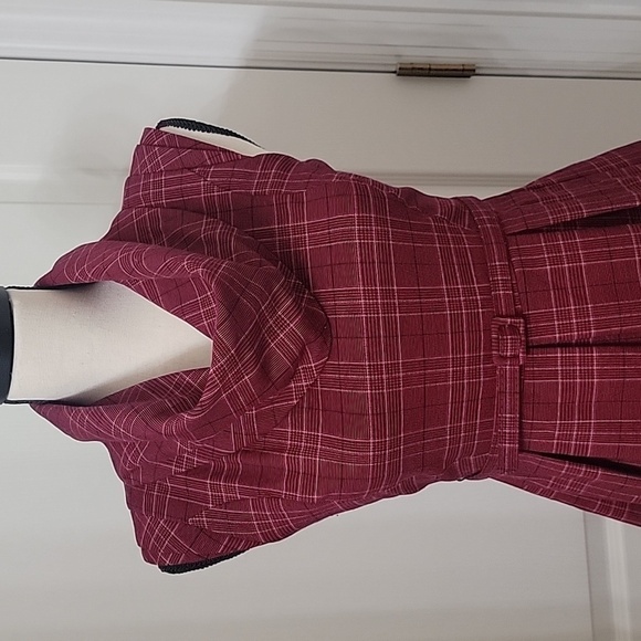 GO International Size 5 Tiny Cap Sleeve, Belted, Cowl Neck, Plaid Dress, EUC - Picture 3 of 15